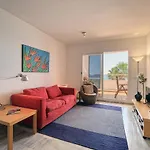 Boulevard 105 Apartment *