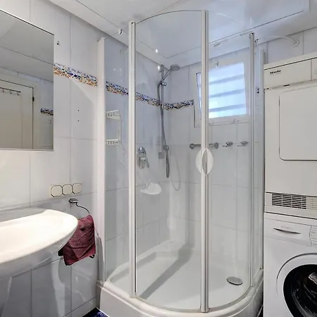 Boulevard 105 Apartment